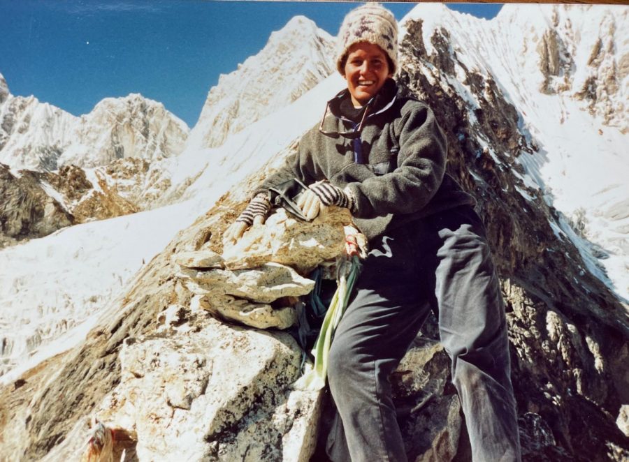 Laura Danforth climbed to the base camp of Mount Everest in her late 20s. This climb was part of a solo round-the-world trip that ultimately taught her the enduring importance of building community. 