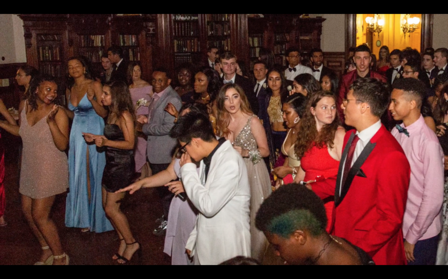 Prom from 2019 being held in Estherwood Mansion.