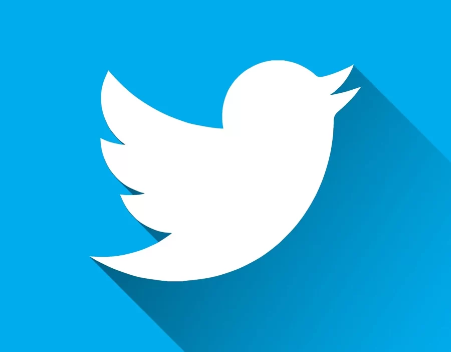 After Musks decision to buy Twitter, the social network has gotten into a lot of controversy. Most recently, it was accused of underming independent journalism and helping misinformation after the changes in their policy regarding the labels and the verification badges.