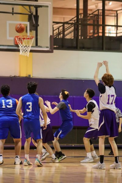 Sophomore Jackson Schuchard takes a free throw for the Masters JV2 team in their game against Bi-Cultural Day School.