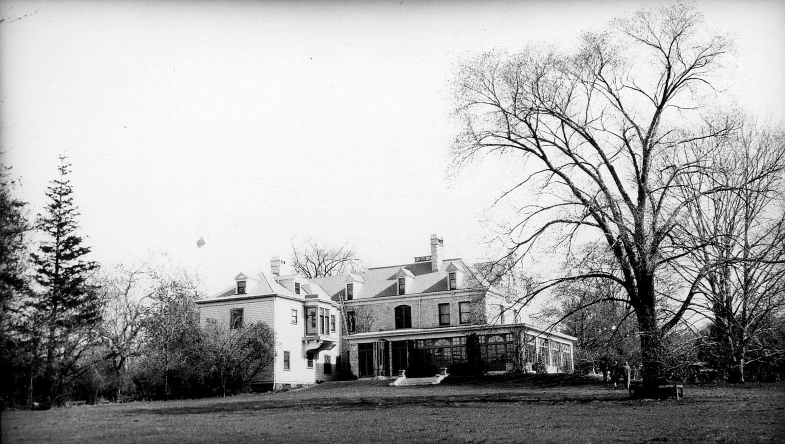 Burke Estate 1930, featuring Burkeley Crest, the home of Florenz Ziegfeld and Billie Burke.