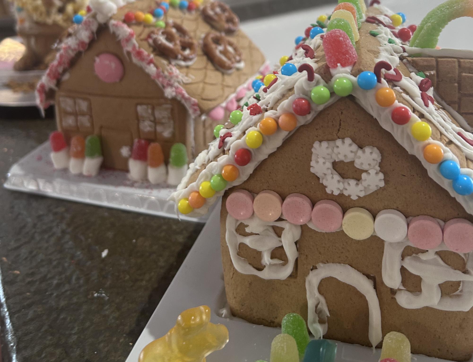 In this podcast, Jack Bilman and Thomas McCallum explore the differences in holiday tradition between those in the Masters community that celebrate Hanukkah and those that celebrate Christmas, focusing on three students' perspectives. Listen to the attached podcast to find out more.